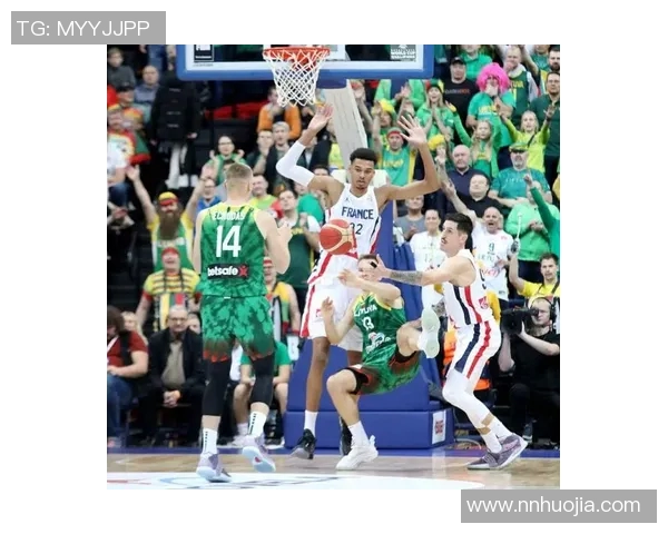 文班亚马法国队首秀狂砍27分击溃意大利引发NBA球探热议