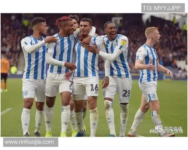 英超激战哈德斯菲尔德主场迎战伯恩利争夺关键三分